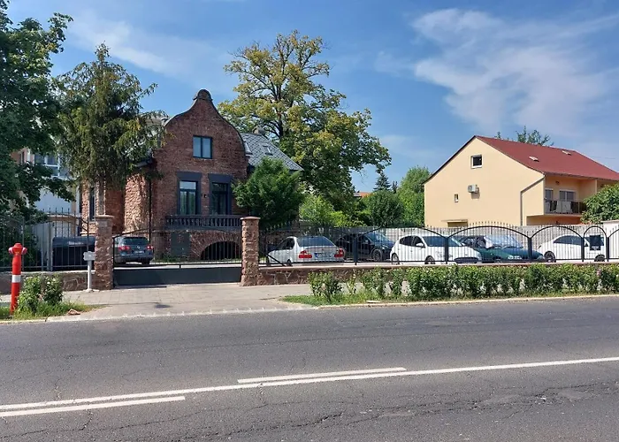 Viztuekoer アパート Balatonalmádi